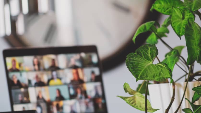 Remote Arbeiten als Junior Developer: Der Schlüssel zum Erfolg in der digitalen Arbeitswelt
